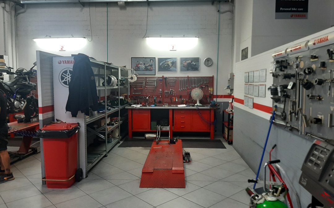 Allestimento per officina auto e moto